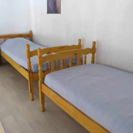 6 Personnes Proche Avec Parking Prive - Fr-1-529-88 * Le Barcarès